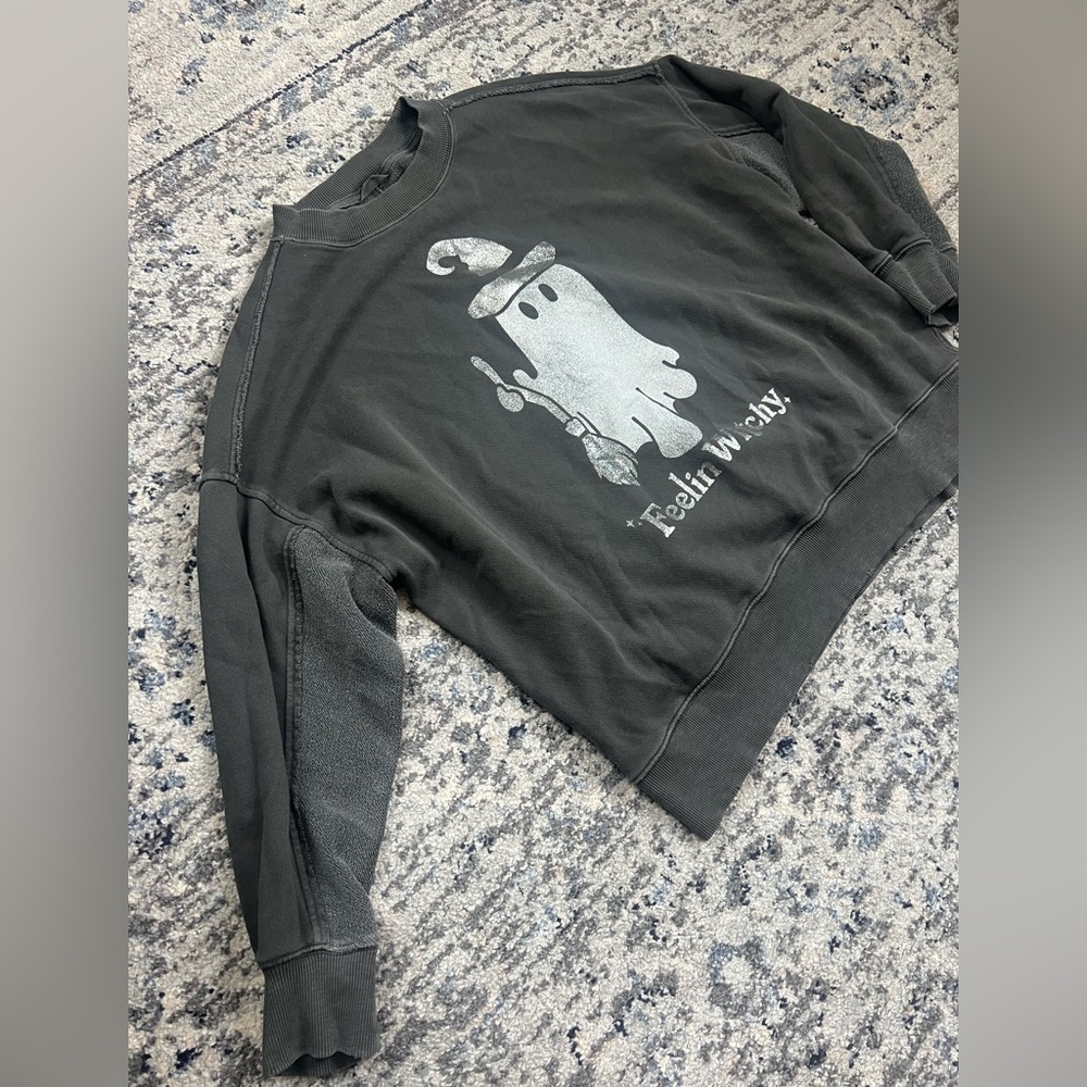 Aerie Big Chill Crew Halloween “Feelin Witchy” Oversized Sweatshirt - Picture 4 of 13